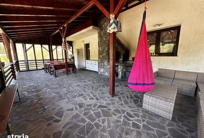 Casă cu 5 camere cu Teren 1286 Mp în Măneciu - 20