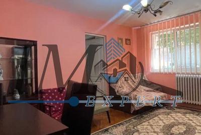 Apartament cu 2 camere decomandat în Central - 2