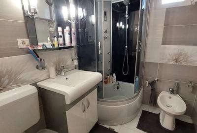 Vand Apartament Semidecomandat Piatra Neamt - 2