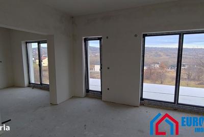 Casă cu 4 camere în Cisnădioara