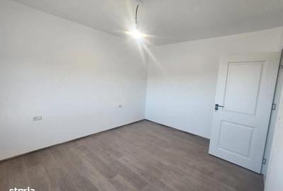 Casă cu 3 camere cu Teren 350 Mp în Hemeiuș - 2