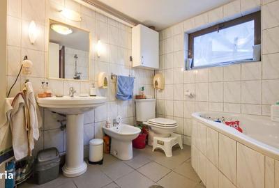 Casă cu 3 camere în Chitila - 1