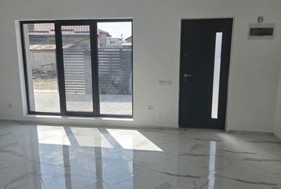 Casă cu 3 camere în Preajba - 2