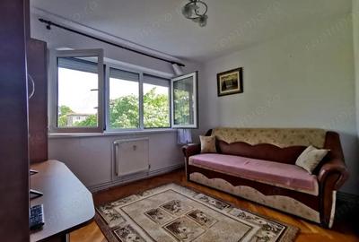 Apartament cu 4 camere semidecomandat în Dacia - 4