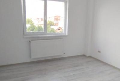 APARTAMENT 2 CAMERE, DECOMANDAT, BLOC NOU, ETAJ INTERMEDIAR - 3