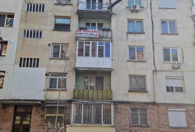 Vand apartament cu doua camere - 2