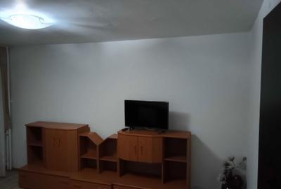 Apartament cu 2 camere decomandat în Eroii Revoluției - 3