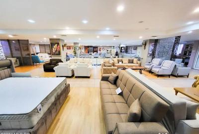 Spațiu comercial, de 1,806 mp, în Central - 5