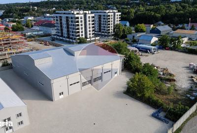 Spațiu comercial, de 1,200 mp, în Central