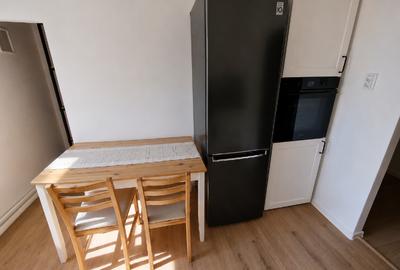 Apartament cu 4 camere decomandat, mobilat în Nerva Traian - 12
