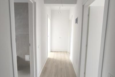 Casă cu 4 camere cu Canalizare în Central - 10