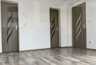 Casă cu 4 camere cu Teren 250 Mp în Central - 3