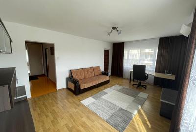 Apartament cu 2 camere decomandat în Canta - 1