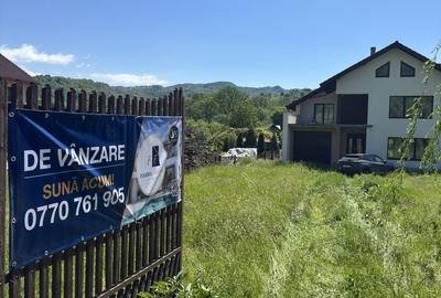 Casă cu 6 camere cu Teren 2147 Mp în Cetățeni - 17