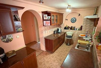 Casa in zona Mosnei, Str. Stejarului, la cheie - 12