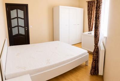 Apartament cu 3 camere decomandat în Independenței - 8