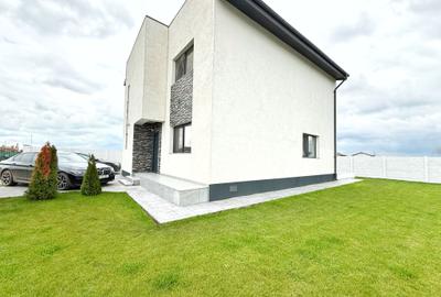 Vila P+1E  | 4 Camere | Teren 370 mp | Finisaje la cheie - 1