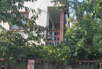 Casă cu 5 camere cu Teren 304 Mp în Central - 2