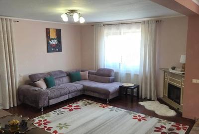 Casă cu Teren 1000 Mp în Central - 9