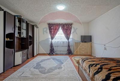 Casă cu 3 camere cu Teren 360 Mp în Sânpetru - 7