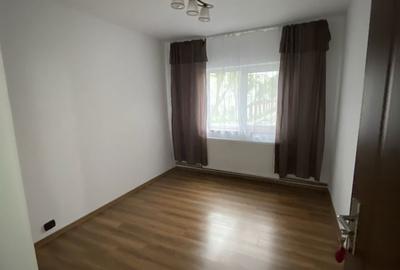 Apartament cu 3 camere decomandat în Exterior Vest - 2