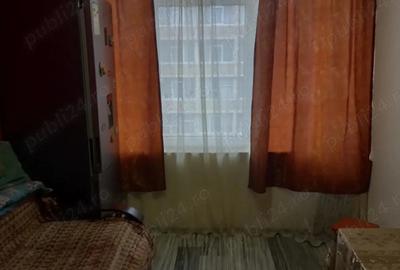 Garsonieră decomandată în Tractorul - 1