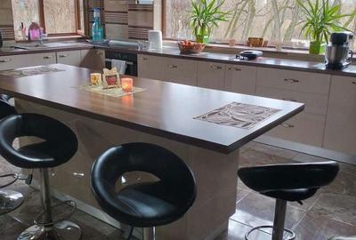 Casă cu 4 camere cu Teren 750 Mp în Gavojdia - 2