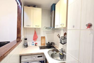 Garsonieră decomandată în Țiglina 1 - 6