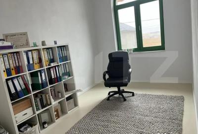 Casă cu 3 camere cu Teren 450 Mp în Central - 5