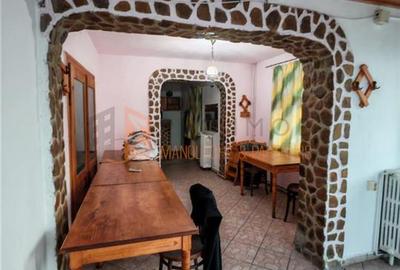 Casa tip P+1+M zona Vintila Voda - 22