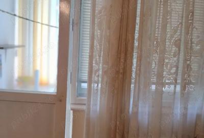 Garsoniera,semidecomandata,30 mp Ploie?ti vis a vis de spitalul Jude?ean 33.000 Euro negociabil - 10