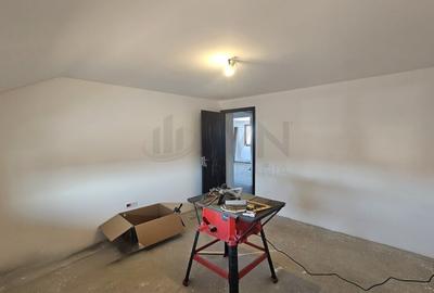 Apartament cu 5 camere decomandat în Central - 12