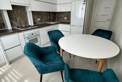 Apartament cu 2 camere decomandat în Cișmigiu
