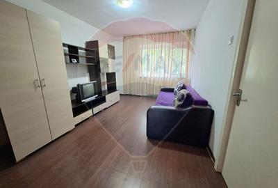 Apartament 2 camere, mobilat, etaj 1, langa Casa de Cultura - Bacau Apartament 2 camere, mobilat, etaj 1, langa Casa de Cultura - Bacau - 1
