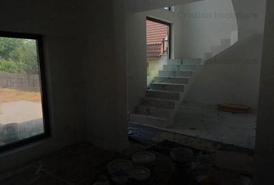 Casă cu 3 camere cu Teren 420 Mp în Vărsătura - 14