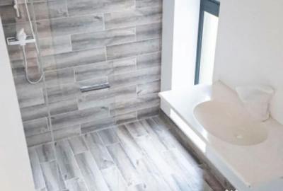 Apartament cu 4 camere decomandat în Vest - 2