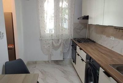 Apartament cu 3 camere decomandat în Drumul Taberei - 3