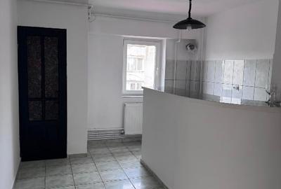 Apartament cu 2 camere decomandat în Aurel Vlaicu - 12