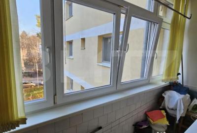 Apartament cu 4 camere decomandat în Central - 6