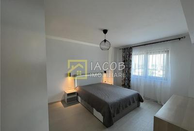 Apartament cu 3 camere semidecomandat în Central