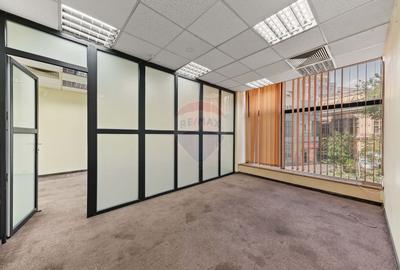 Spațiu comercial de închiriat în zona Piata Romana - 23