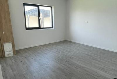 Casă individuală cu 3 camere cu Teren 440 Mp în Domnești - 11