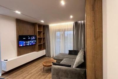 Apartament cu 2 camere decomandat, mobilat în Politehnica