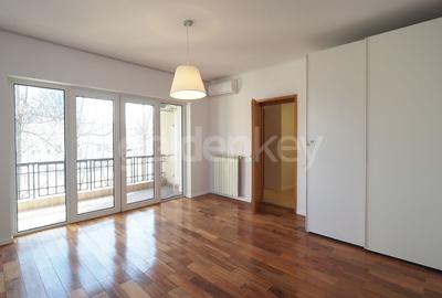 Duplex cu 8 camere cu Canalizare în Iancu Nicolae - 14