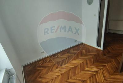 Apartament in casa Centrul Istoric cu potential - 20