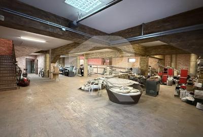 Casă individuală cu 7 camere cu Canalizare în Eroii Revoluției - 22