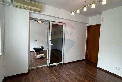 Apartament cu 4 camere/birou de inchiriat Piata Victoriei - 6