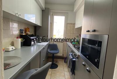 Apartament cu 3 camere semidecomandat în Craiovița Nouă - 6