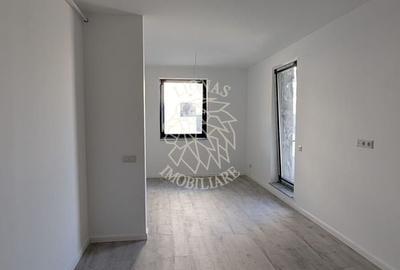 Apartament cu 3 camere semidecomandat în Nord - 4