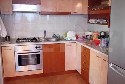 CASA IN CENTRU -REGHIN CU SPATIU COMERCIAL - 8